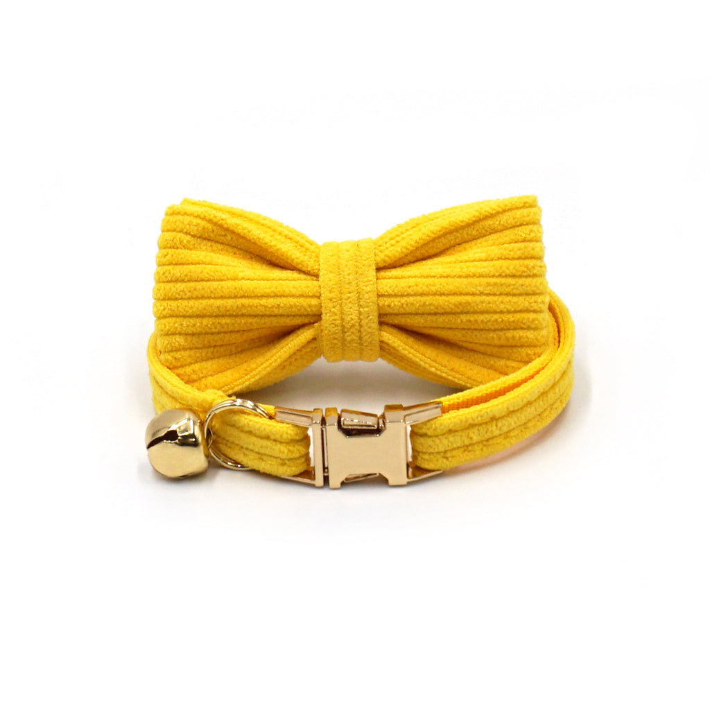 Collar de Pana con Lazo y Cascabel