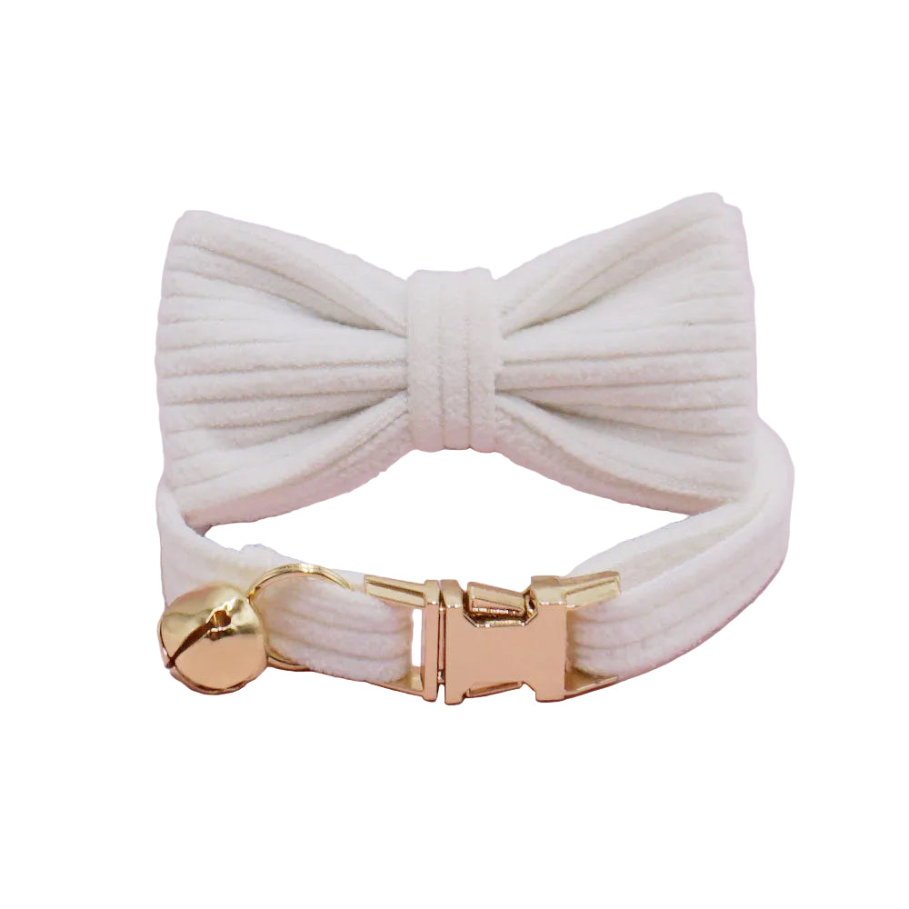 Collar de Pana con Lazo y Cascabel